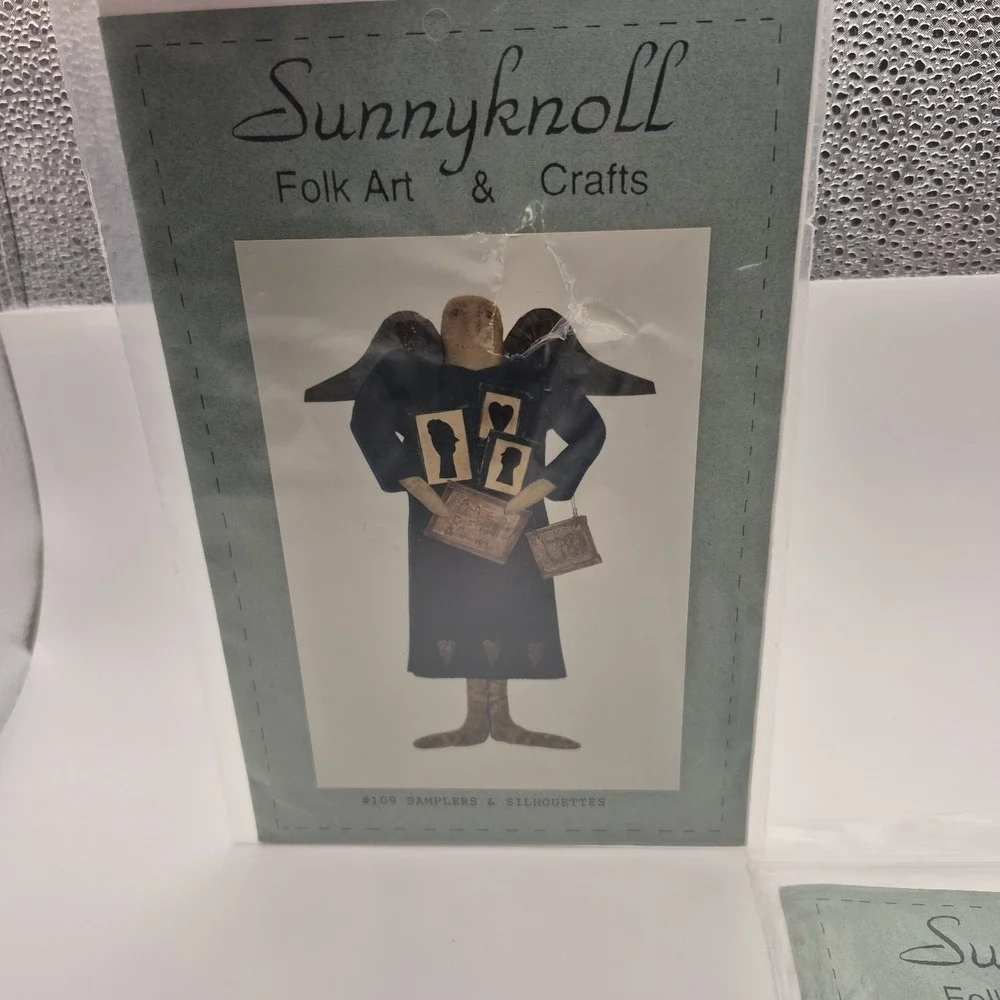 VTG Sunnyknoll Folk Art & Crafts Lot Of 3 #70, #109, & #166